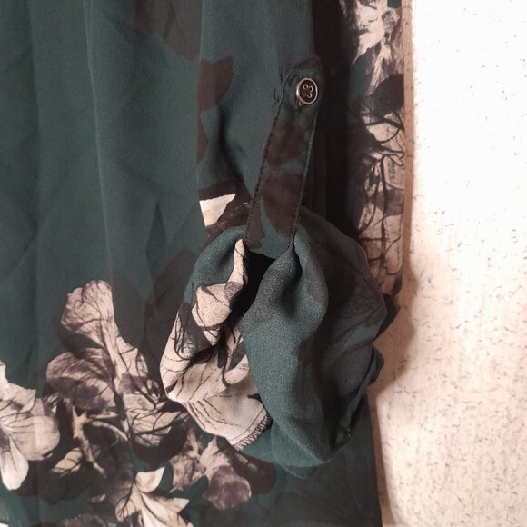 ZAC & RACHEL Floral Blouse w/ Roll-Up Sleeves Size 2X - Picture 3 of 7